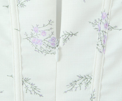 Womens VNeck Printed Dress | Retro Fit with Waist Shaping Detail | noémi