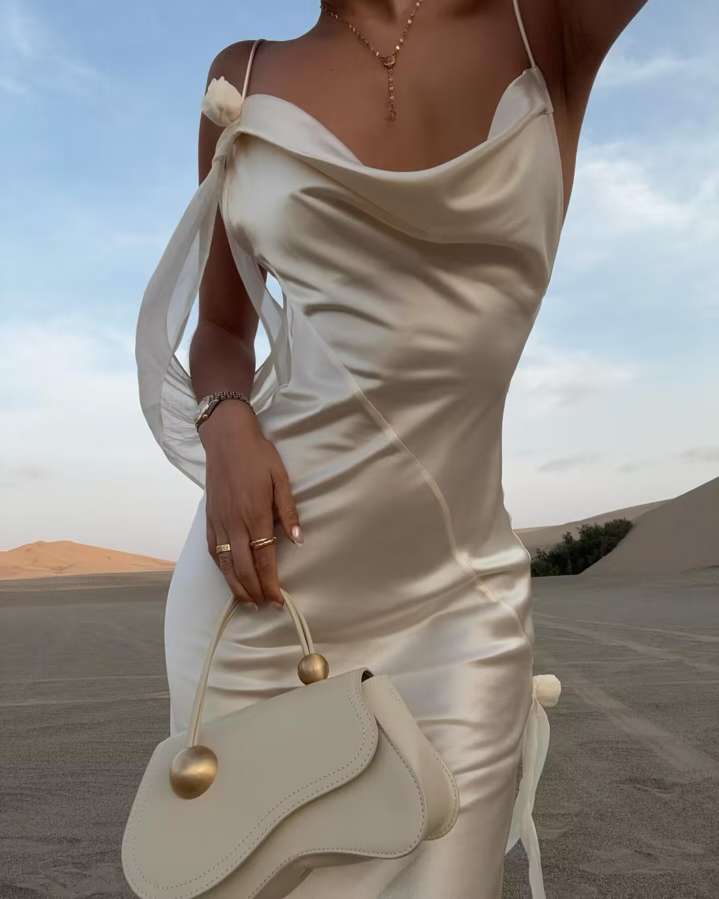 Womens Strap Backless Maxi Dress | noémi