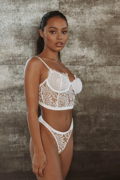 Lace Mesh Two Piece Bra and Panties Set with Sheer Details | noémi