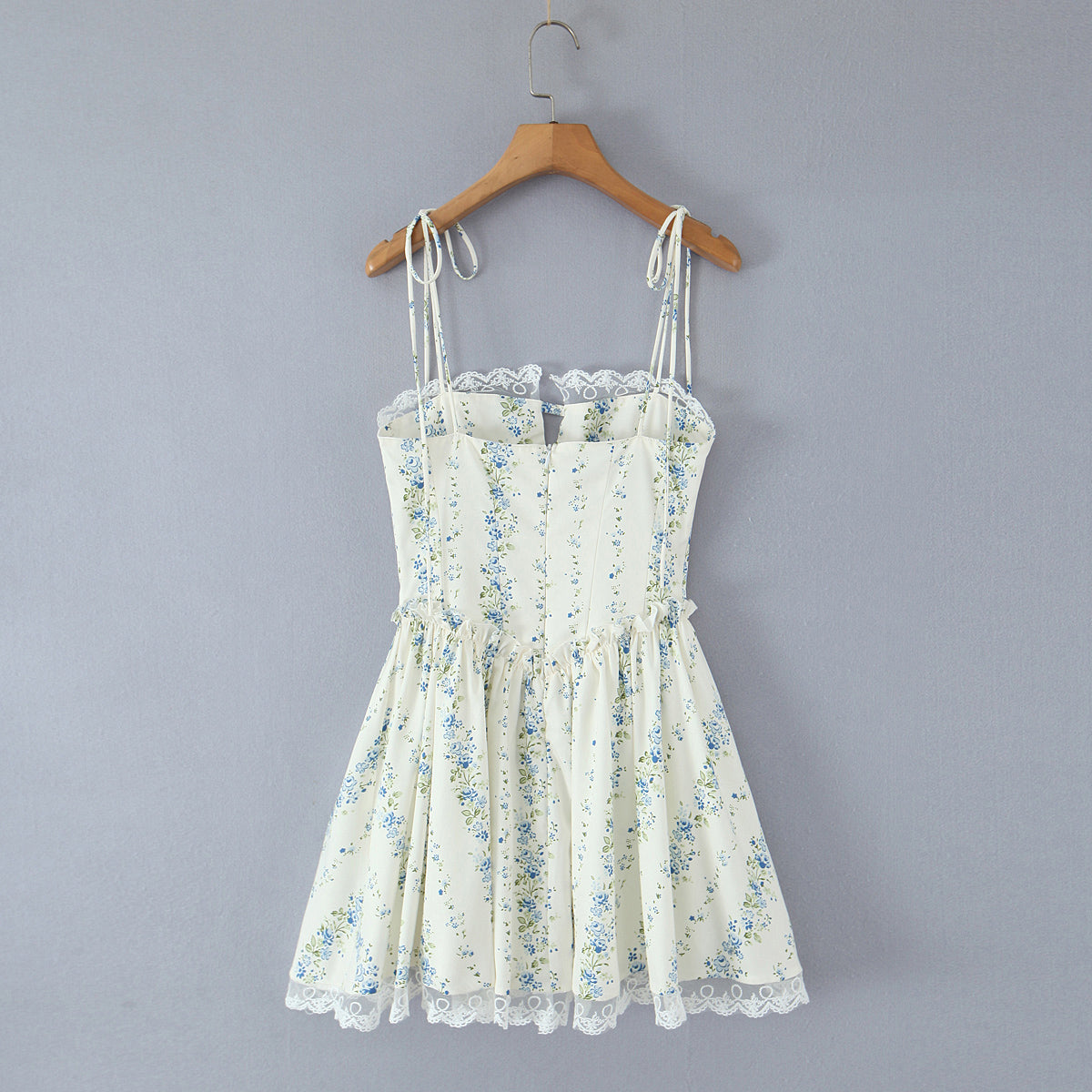 Womens Printed Lace Patchwork Bodycon Dress | Slim Fit Waist Detail | noémi