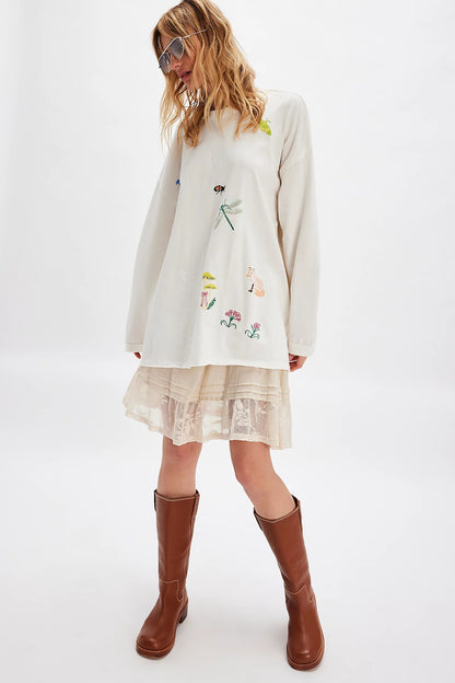 Womens Oversized Embroidered Sweatshirt | noémi