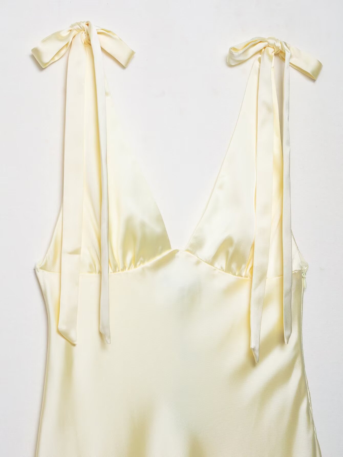 Women Satin Midi Dress | Bowknot Detail | noémi