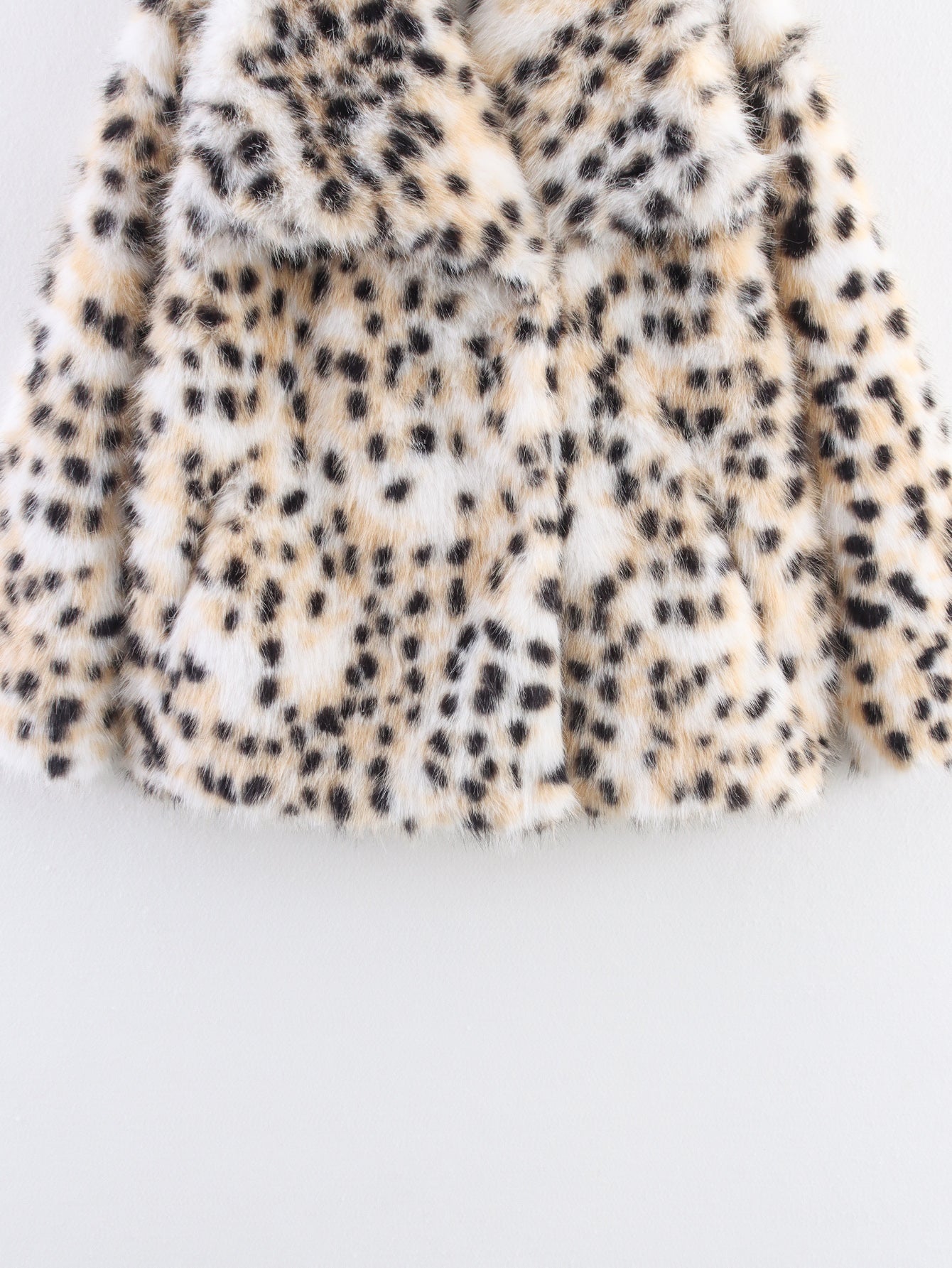 Leopard Print Faux Fur Coat | Oversized Winter Jacket with Plush Collar, Animal Print | noémi