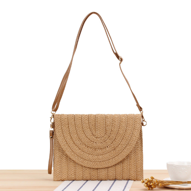 Handmade Straw Shoulder Bag | Woven Paper Braid Beach Purse with Magnetic Closure | noémi