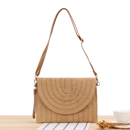 Handmade Straw Shoulder Bag | Woven Paper Braid Beach Purse with Magnetic Closure | noémi