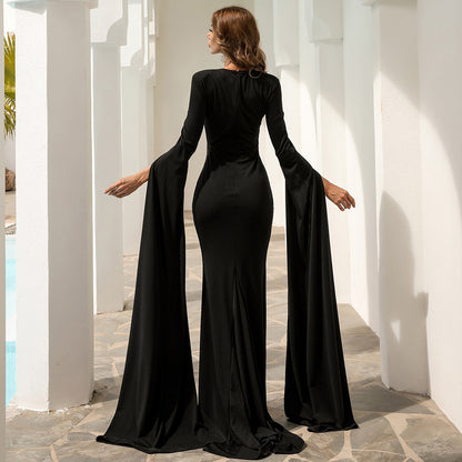 Fishtail Maxi Dress With Bell Sleeves And Flared Hem For Women | noémi