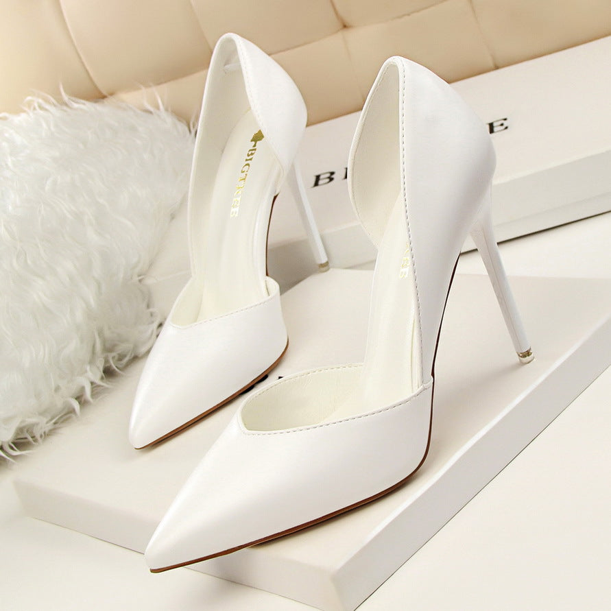 Stiletto Pumps | Sleek Pointed Toe, Hollow Design | noémi