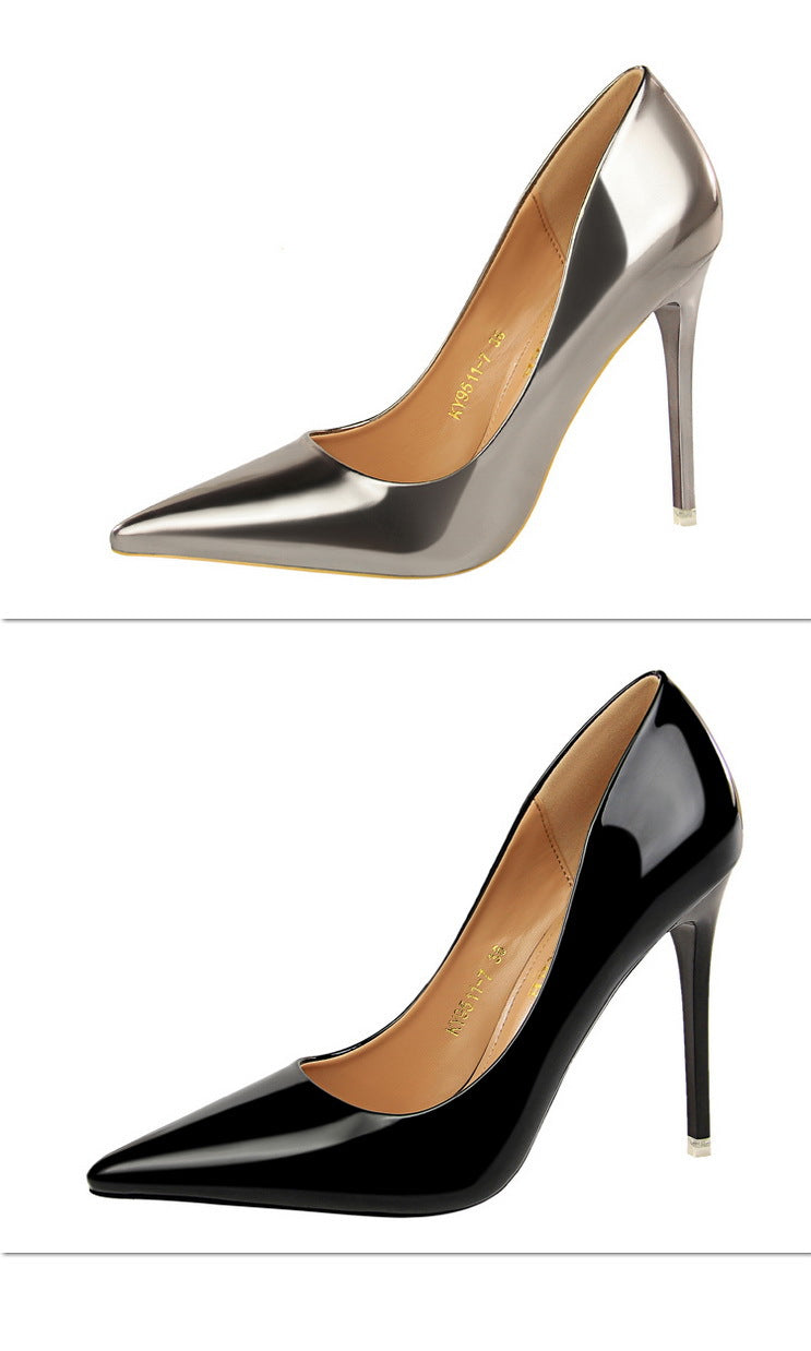 Stiletto Metal Heels | Mirror Finish Pointed Toe Pumps for Women | noémi