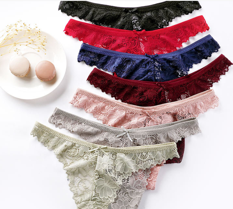 Breathable Low Waist Lace Briefs with Hollow Cutout and Cotton Crotch | noémi