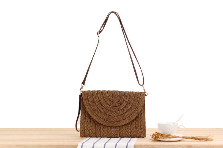 Handmade Straw Shoulder Bag | Woven Paper Braid Beach Purse with Magnetic Closure | noémi