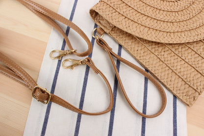 Handmade Straw Shoulder Bag | Woven Paper Braid Beach Purse with Magnetic Closure | noémi