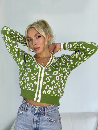 Leopard Print Knitted Cardigan | Cozy Short Sweater for Women | noémi