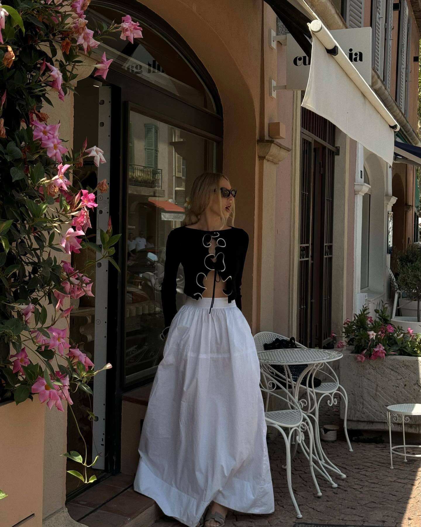 Wavy Contrast Trim Knit Top | Slim Fit, Contrast Stitch, Long Sleeve | noémi