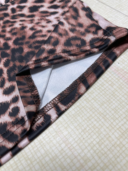 Womens Leopard Print Halter Neck Sleeveless Backless V Neck Crop Top | noémi