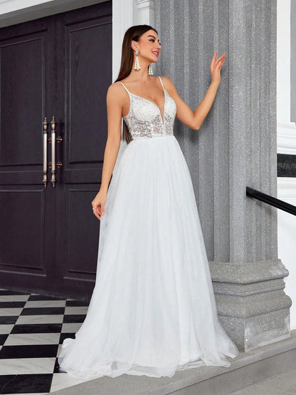 Tulle A Line Wedding Dress | Sheer Lace Bodice Spaghetti Straps | noémi