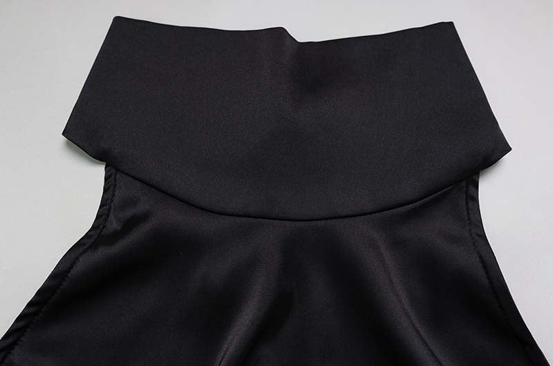 Womens Slim Fit Halter Waist Sheath Maxi Dress | noémi