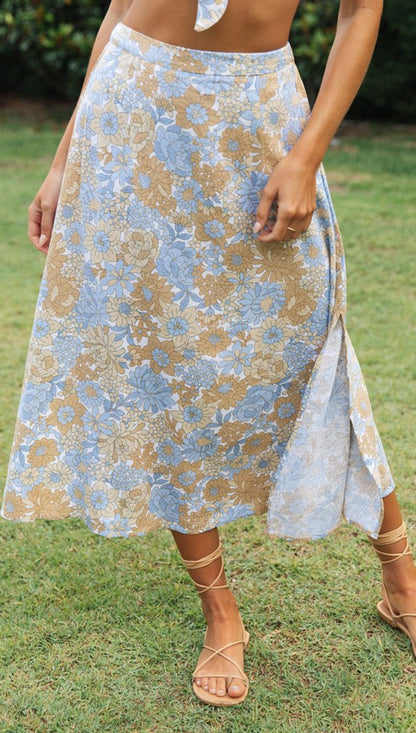 Vintage Floral Womens Crop Top & Maxi Skirt Set | Short Puff Sleeves & Slit Hemline | noémi