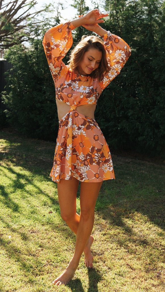 Womens Floral Printed Cropped Backless Dress with Lantern Sleeves | noémi