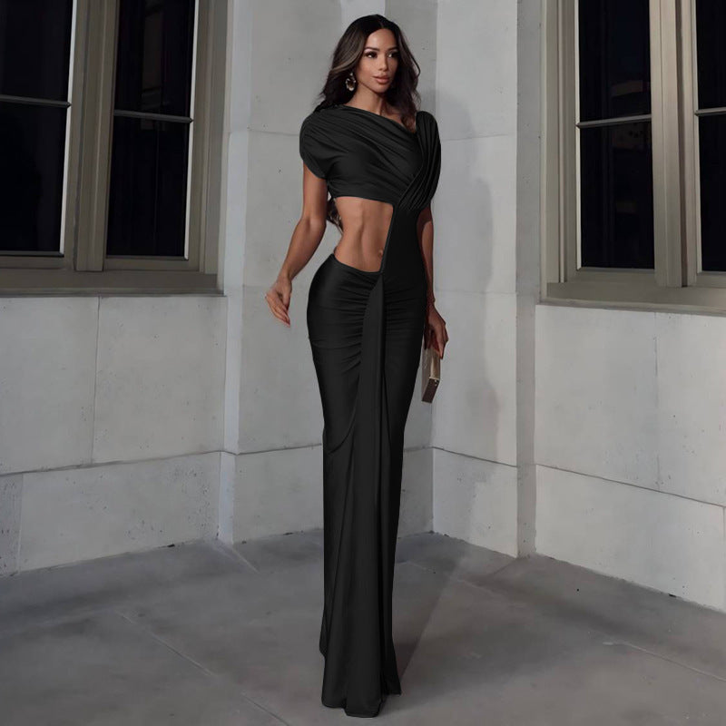 Womens Slim Fit Cropped Split Sheath Dress in Solid Color | noémi