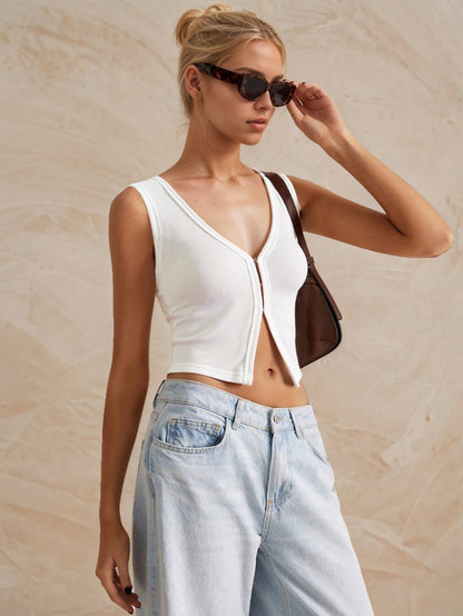 Summer Sleeveless V Neck Crop Top | noémi