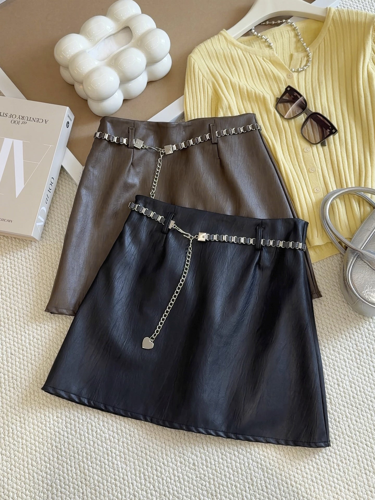 Faux Leather A Line Mini Skirt | Slim Fit, Chain Detail, Anti Exposure | noémi