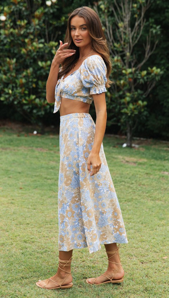 Vintage Floral Womens Crop Top & Maxi Skirt Set | Short Puff Sleeves & Slit Hemline | noémi