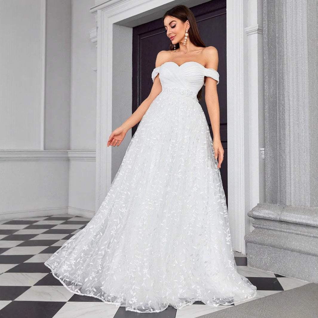 Off Shoulder Floor Length Wedding Dress | Slim Fit Gown | noémi