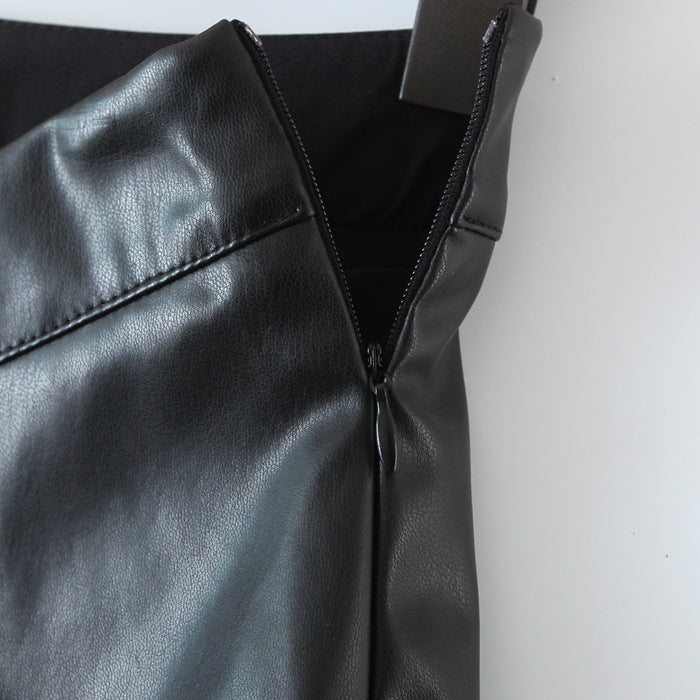 Faux Leather Mini Skirt | Black HighWaist Fit with Side Slit | noémi