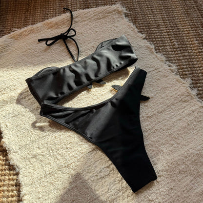 Solid Color Starfish Cloth Embroidered Lacing Split Swimsuit Bikini | noémi