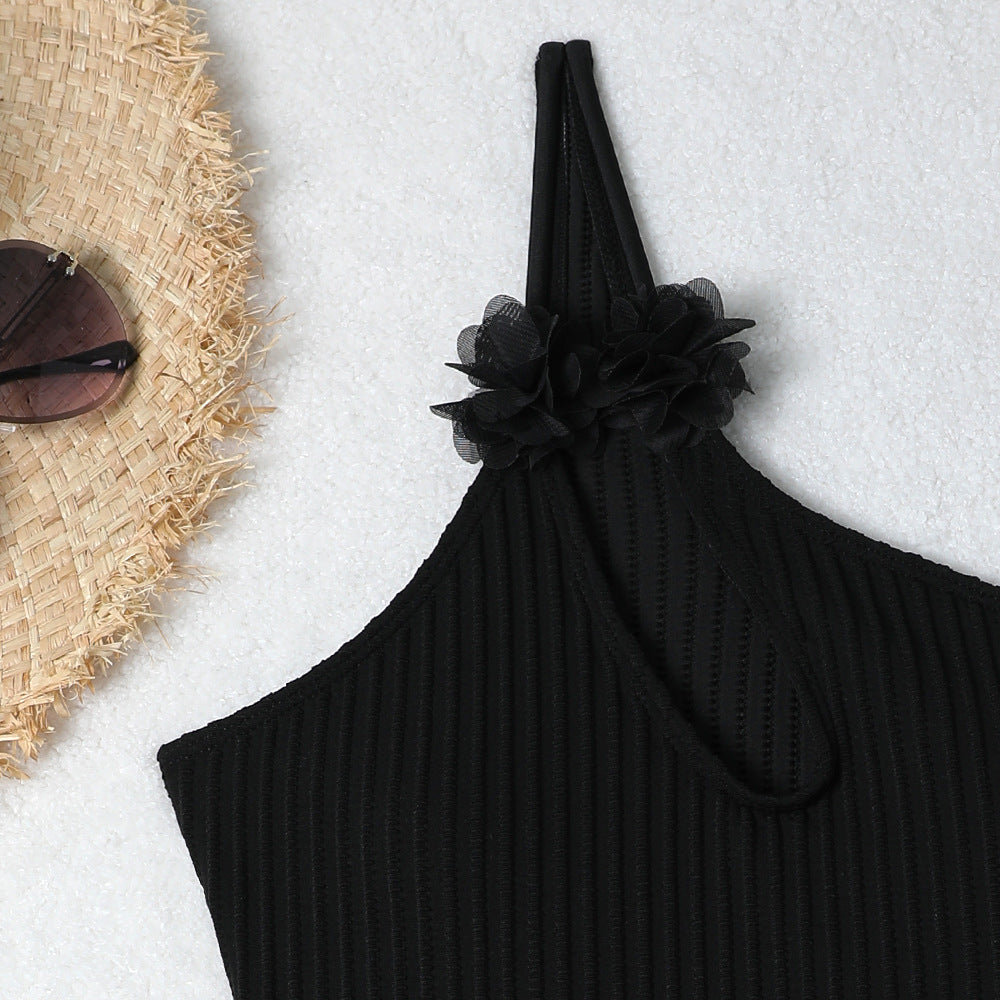 Solid Color One Piece Swimsuit with Floral Print Fabric | noémi