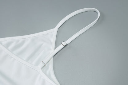 V Neck Mesh Stitch Pleated Dress with Slim Fit and Strap Detail | noémi