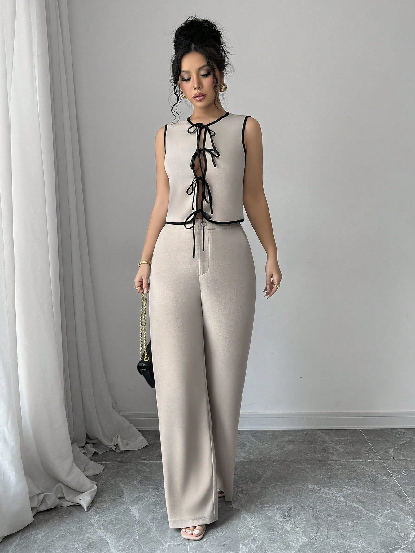 Womens 2 Piece Set | Lace Up Sleeveless Top & High Waist Wide Leg Pants | noémi