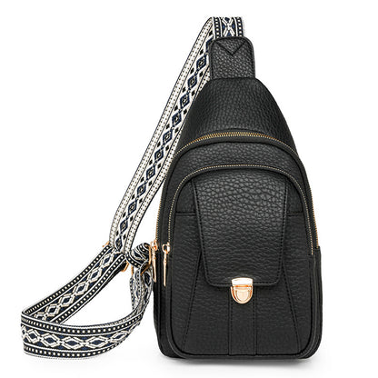Red Faux-Leather Chest Bag – Soft Retro Crossbody for Women | noémi