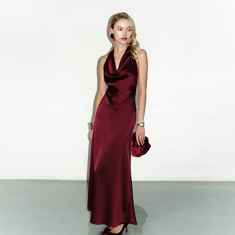 Red Satin Halter Dress | Backless Slim Fit | noémi