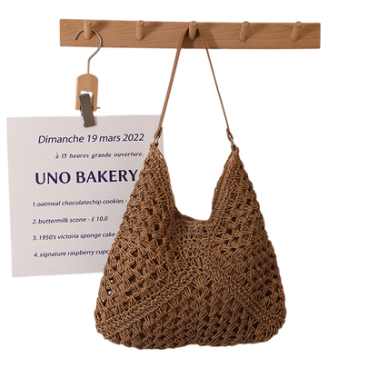 Triangle Straw Shoulder Tote Bag – Hollow-Out Large-Capacity Beach Carryall, Blue | noémi