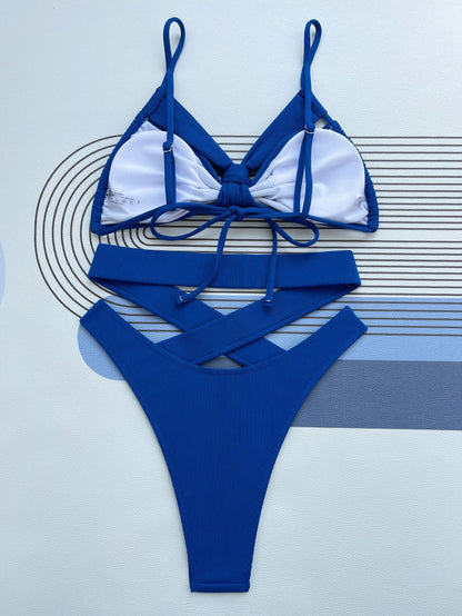 Sunken Stripe Detail Bikini Swimsuit in Solid Color | noémi