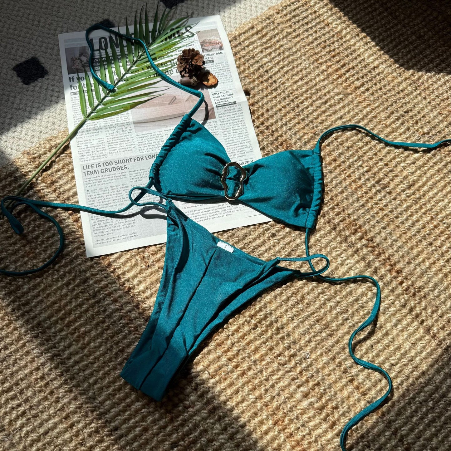 Solid Color Nylon Light Halter Women Bikini Swimsuit | noémi