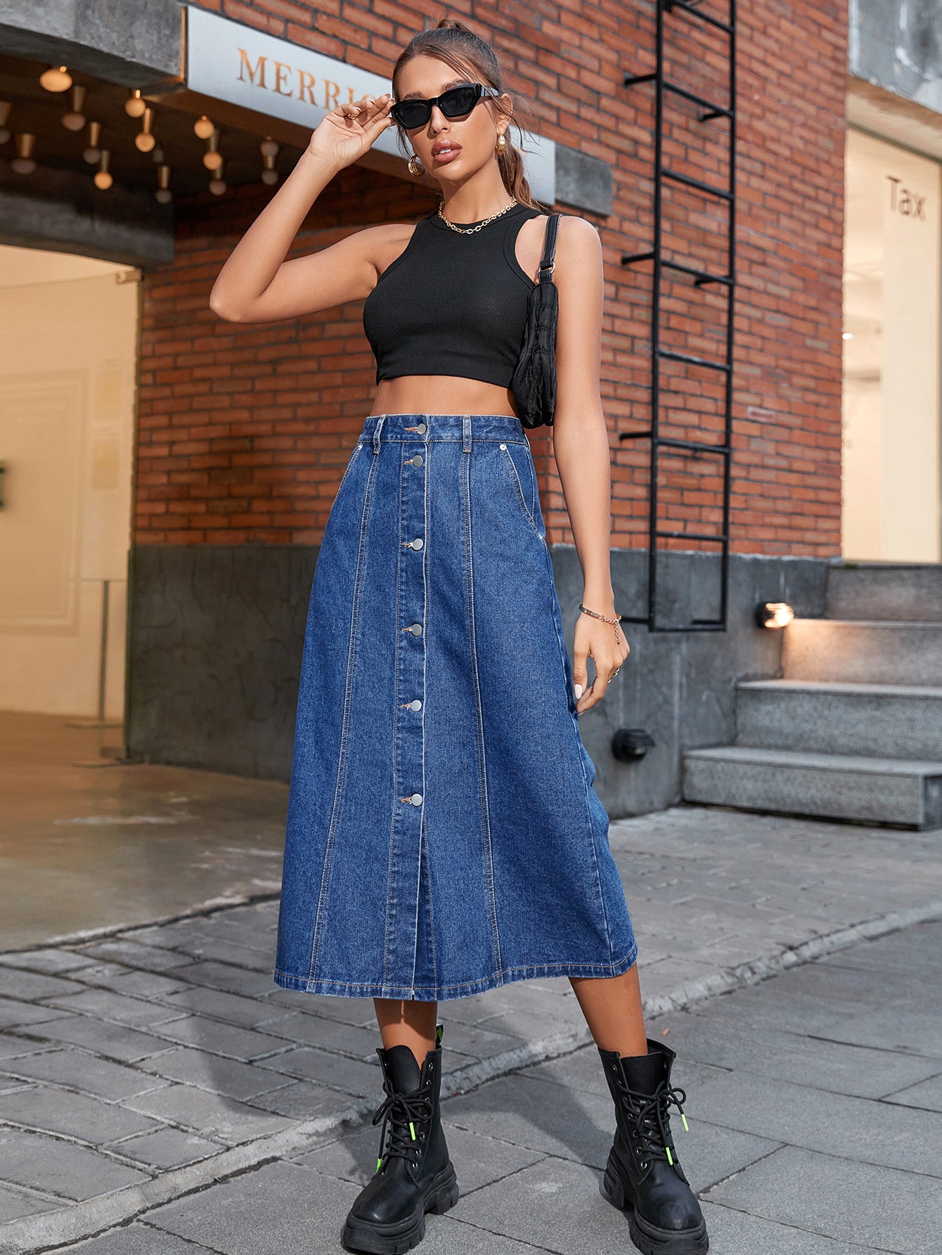 Women’s High Waist Button Denim Skirt with Front Split | noémi
