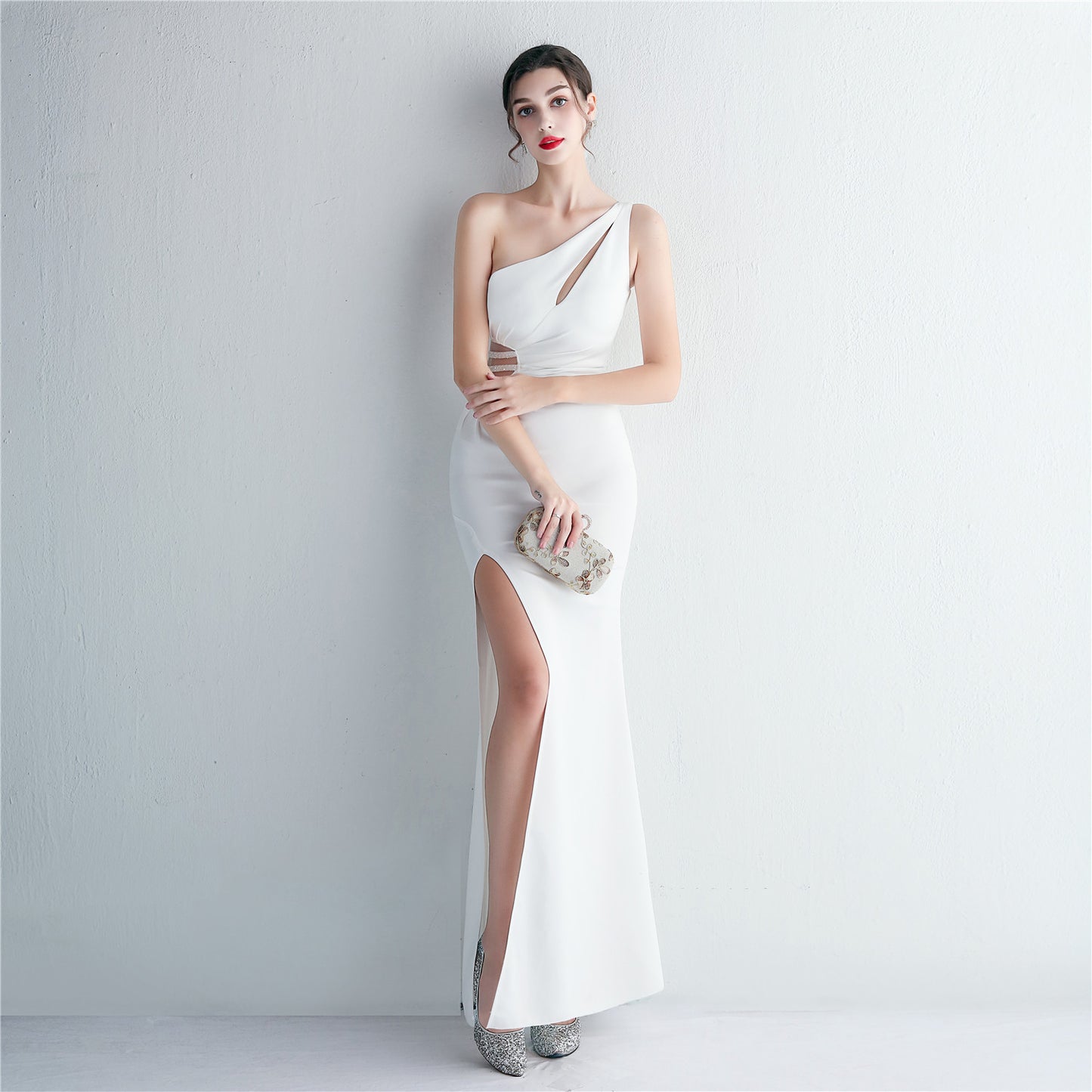 Folding Beaded Fishtail Dress | Slim Fit Toast Long Shoulder | noémi