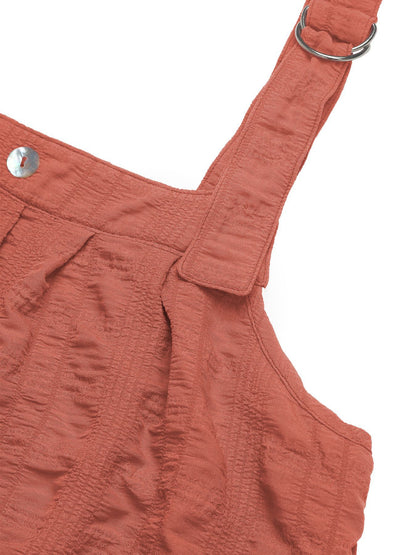 Solid Color Pleated Suspender Dress with Textured Fabric | noémi