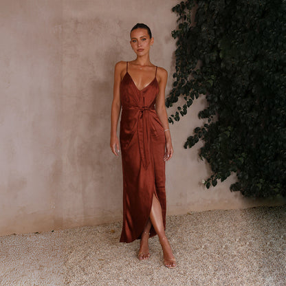 Womens V Neck Backless Maxi Dress with Side Slit Sleeveless | noémi