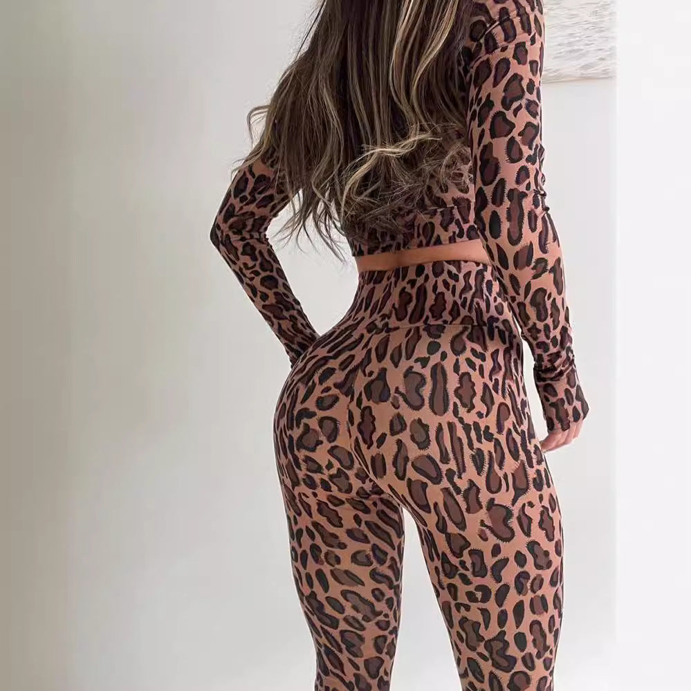 Womens Two Piece Fitness Set | Cropped Zip Up Top High Waist Lift Leggings | noémi