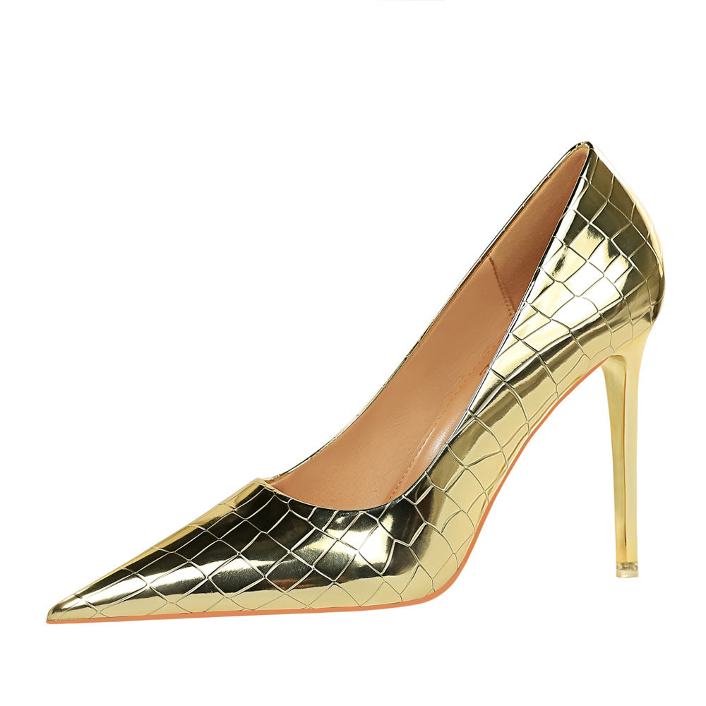 Retro Gold Pointed Toe Stiletto Heels | Shiny Metal Croc Pattern, Super High Heel Pumps | noémi