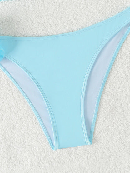 Triangle Cup Bikini Set with Floral Back Detail in Solid Color for Women | noémi