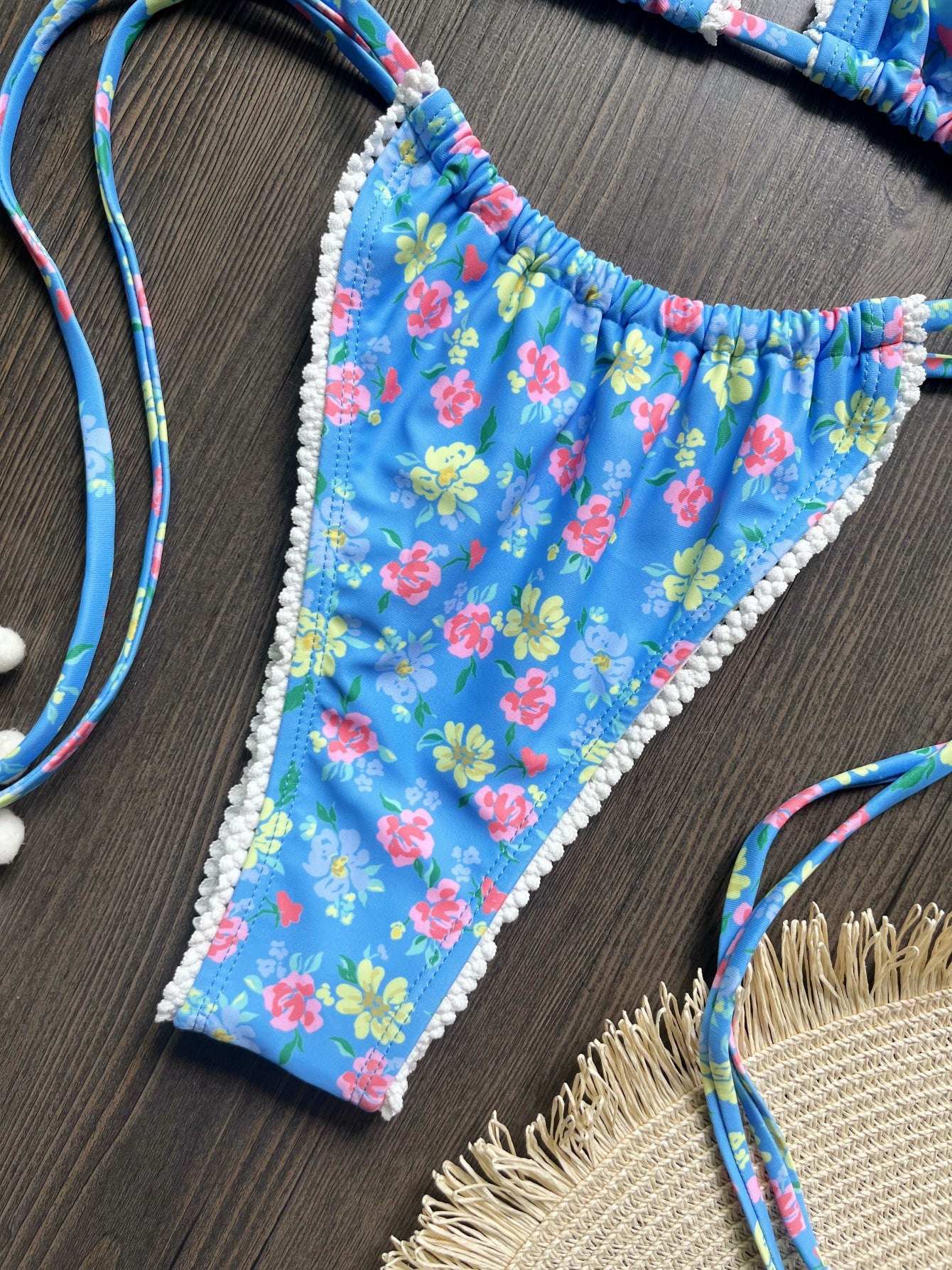 Small Floral Print Split Bikini Swimsuit for Women | noémi