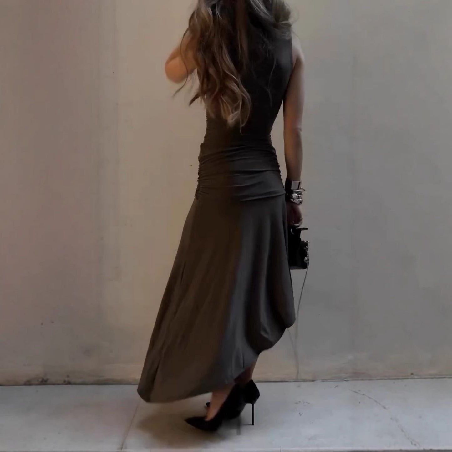 Womens Midi Dress | Slim Fit, Pleated Detail, Round Neck | noémi