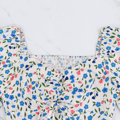 Floral Print V Neck Pleated Dress with Lightweight Fabric | noémi