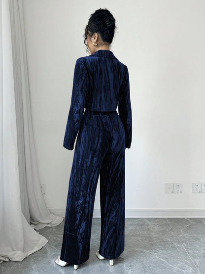 Two Piece Set | Pleated Wide Leg Pants & Short Blazer | Long Sleeve Outfit for Women | noémi