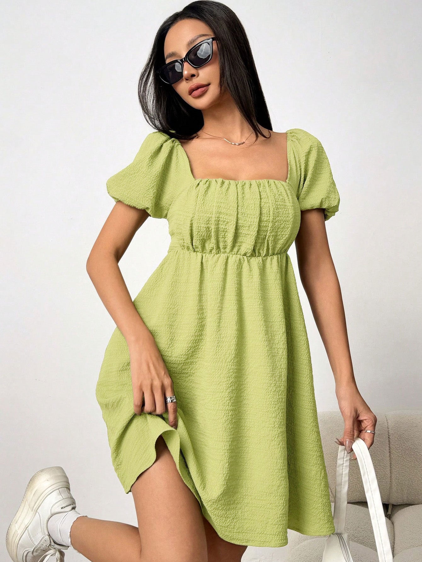 Women Square Neck Puff Sleeve Dress with Waist Shaping and Short Sleeves | noémi
