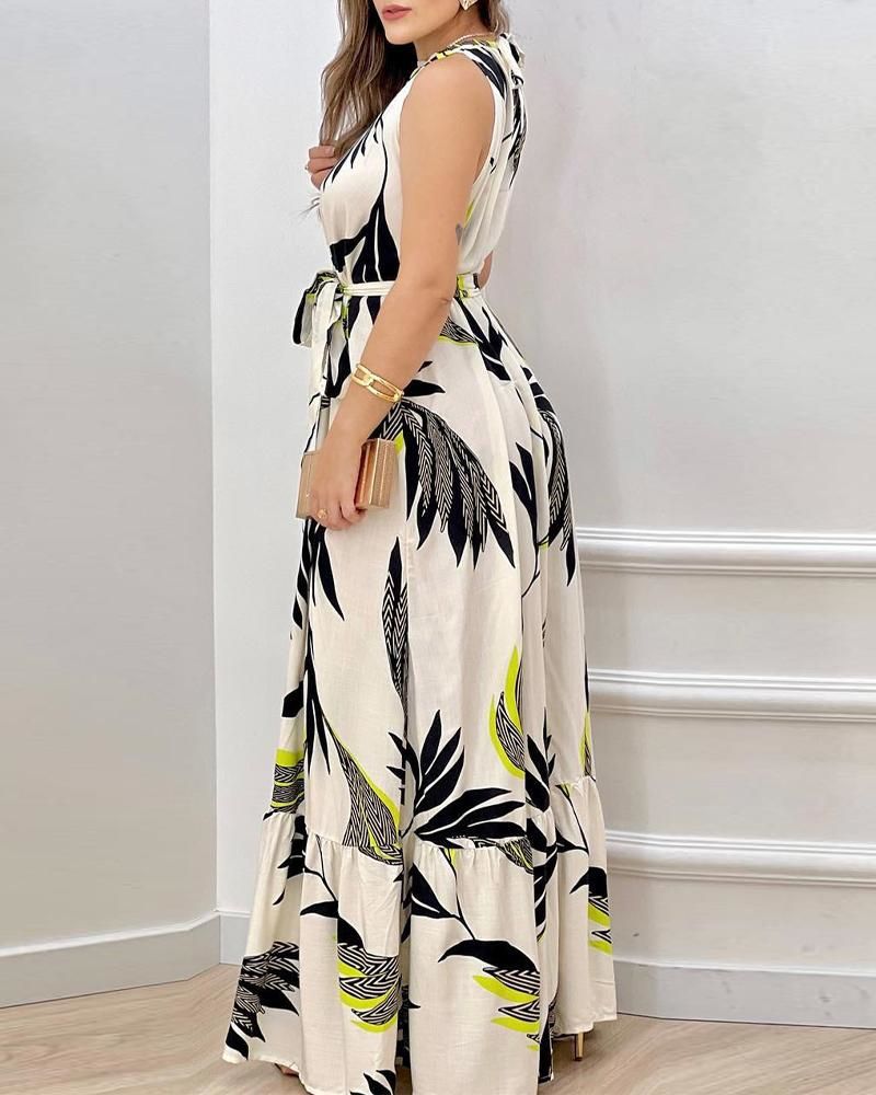 Retro Printed Halter Maxi Dress with Round Neck | noémi